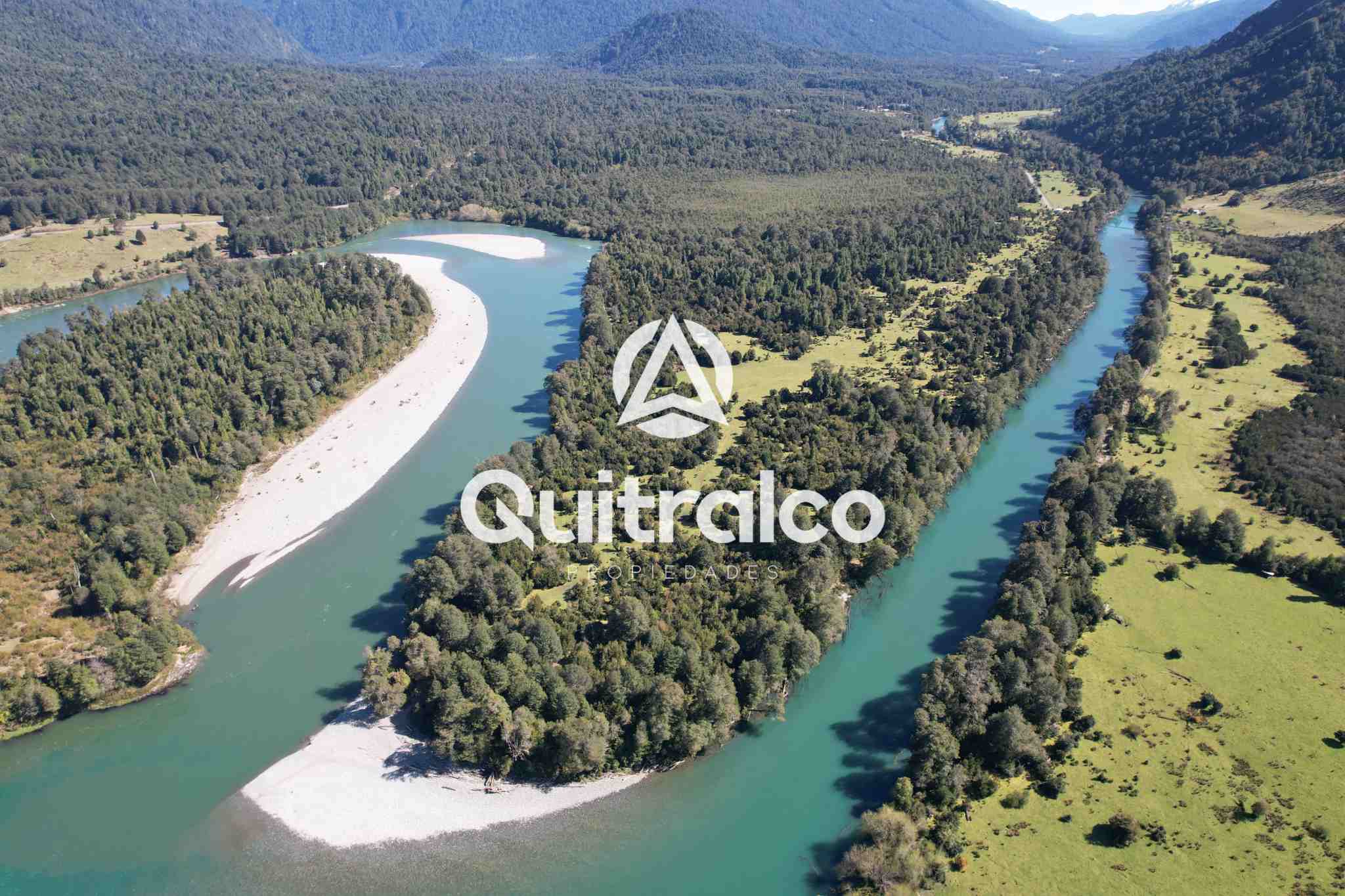 Propiedad Confluencia Río Palena y Frío, Ruta 7